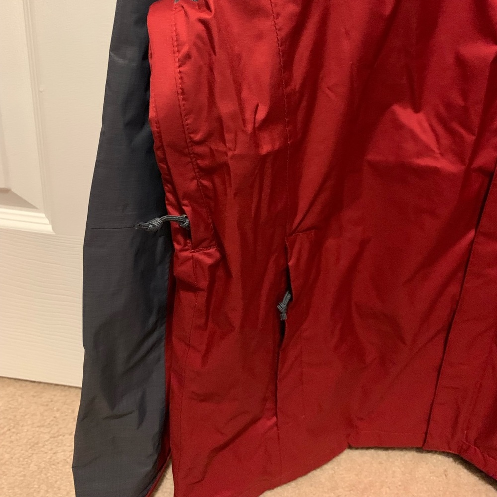 SOLD!! NWT🎉 Men’s Columbia Jacket - Picture 4 of 6